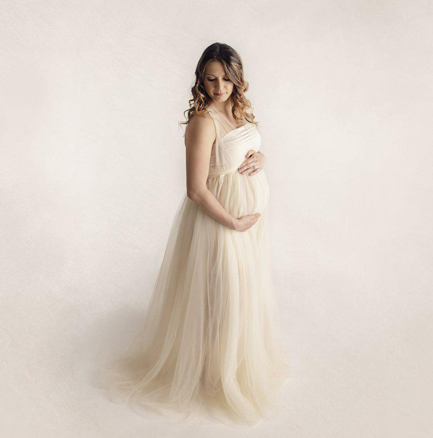 Discover the Net Gauze Bandage Maternity Mopping Dress